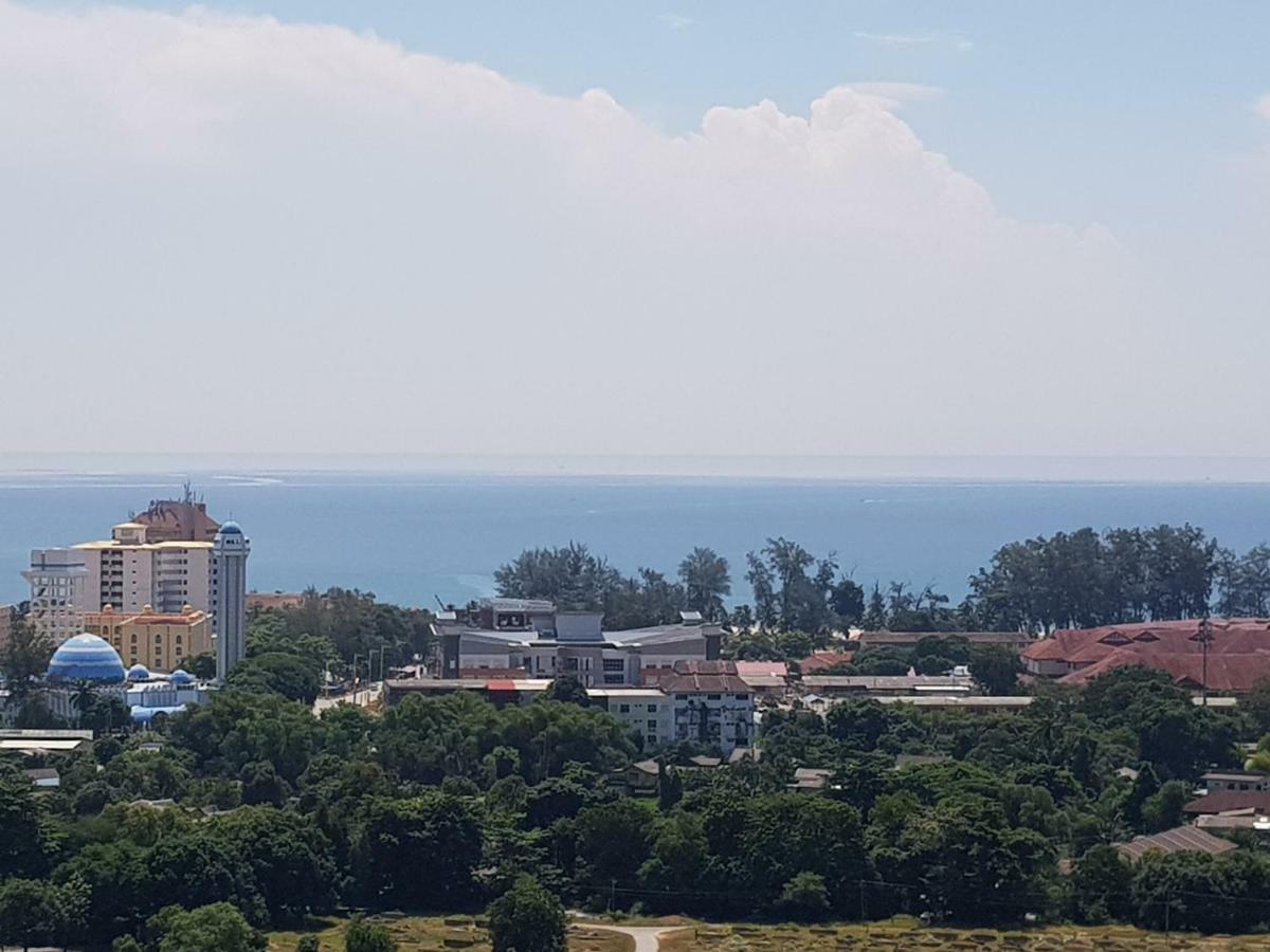 The Executive Seaview 1 At Icon Residence Kuala Terengganu Zewnętrze zdjęcie