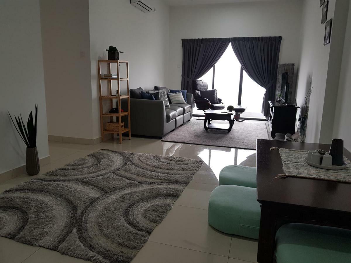 The Executive Seaview 1 At Icon Residence Kuala Terengganu Zewnętrze zdjęcie